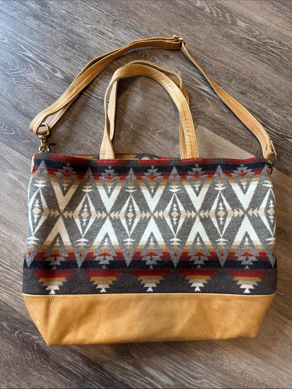 Rais Case Luna Saddle Shia Tote w/ Pendleton Fabric